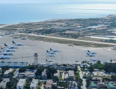 Λιβύη: Επίθεση με ρουκέτες στο μοναδικό λειτουργικό αεροδρόμιο της Τρίπολης
